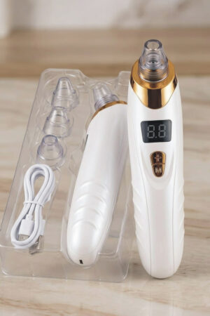 Multifunctional cleaning instrument