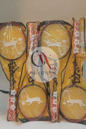 Racket with 1 shuttle